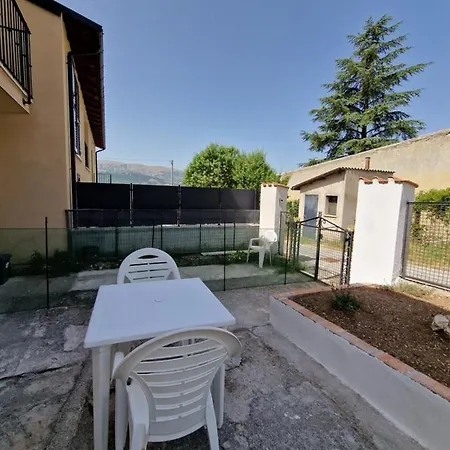 Apartment Jolie Petite Maison L'Aquila